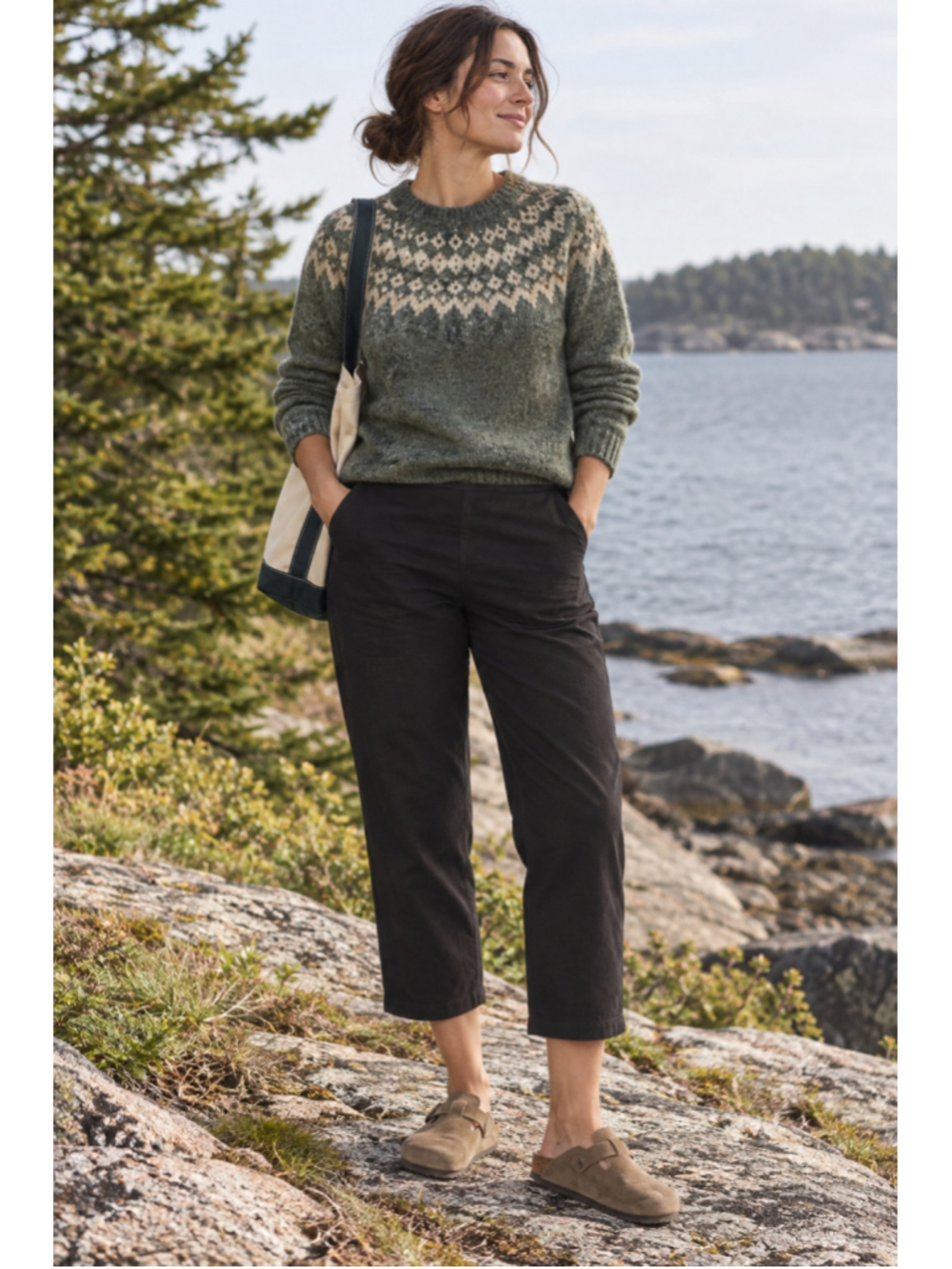 L.L. Bean Perfect Fit Straight-Leg Crop Pants Black Size S